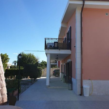 Bed And Breakfast Villa Fatima Trani Exterior photo