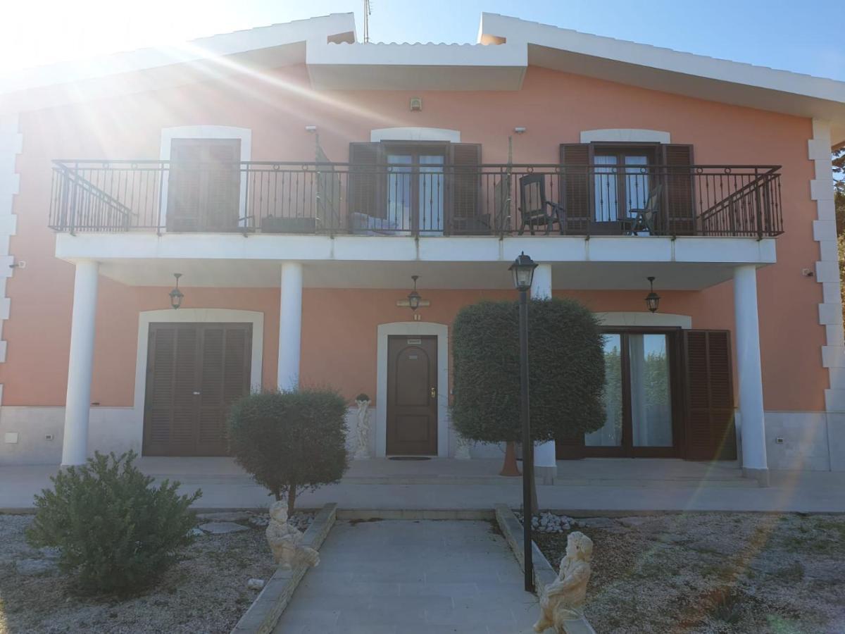 Bed And Breakfast Villa Fatima Trani Exterior photo