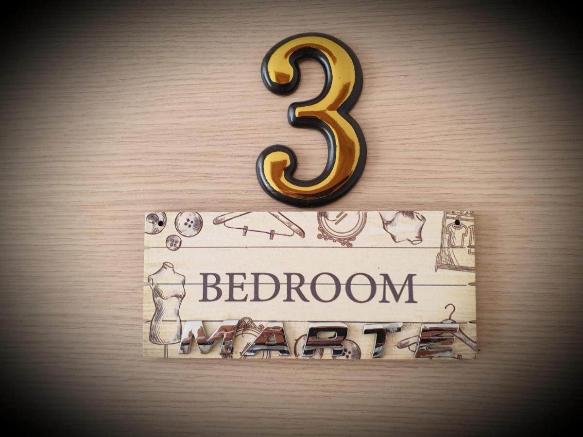 Bed And Breakfast Villa Fatima Trani Room photo